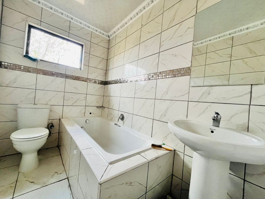 2 Bedroom Property for Sale in Grasslands Free State